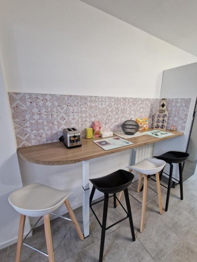 Chambre Privee - Beranger #1 Amiens Exterior foto